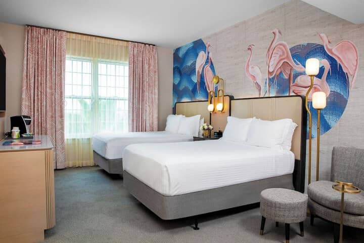Room 27 of 105